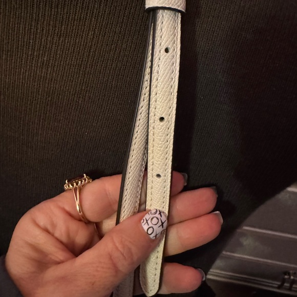 Coach Heart-Shaped Bag with Pink Cherry Design - Picture 7 of 9